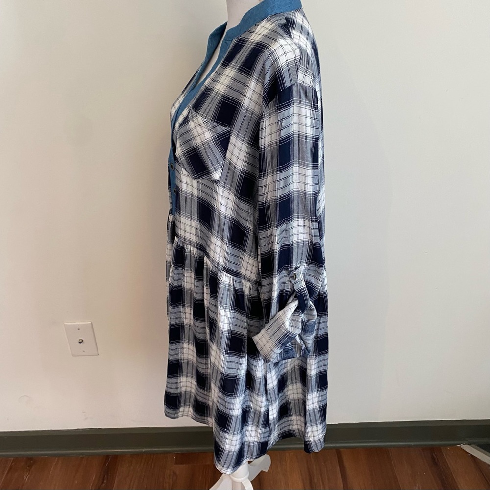 Velzera Plaid Tunic Top Navy White Size 3X New With Tags - Picture 3 of 7